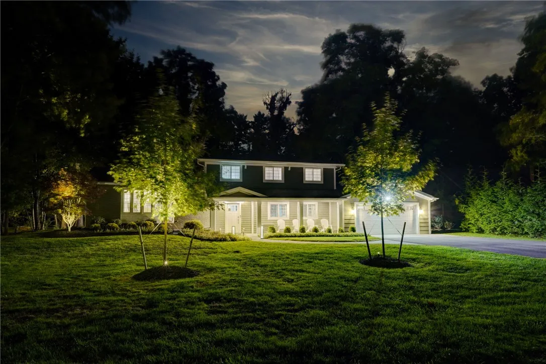 255 Woodland Road, Pittsford, New York 14534, Pittsford, New York 14534, 4 Bedrooms Bedrooms, 10 Rooms Rooms,3 BathroomsBathrooms,Residential,Closed,255 Woodland Road, Pittsford, New York 14534,0,R1639153