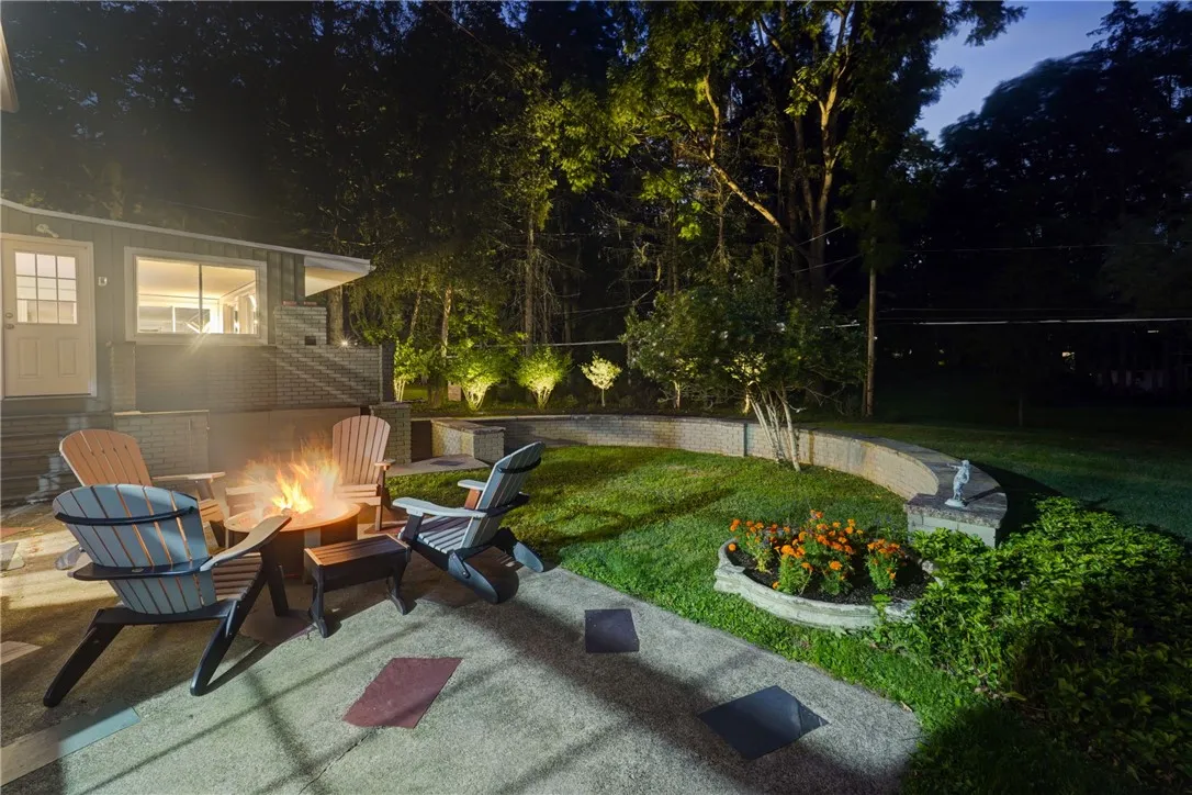 255 Woodland Road, Pittsford, New York 14534, Pittsford, New York 14534, 4 Bedrooms Bedrooms, 10 Rooms Rooms,3 BathroomsBathrooms,Residential,Closed,255 Woodland Road, Pittsford, New York 14534,0,R1639153
