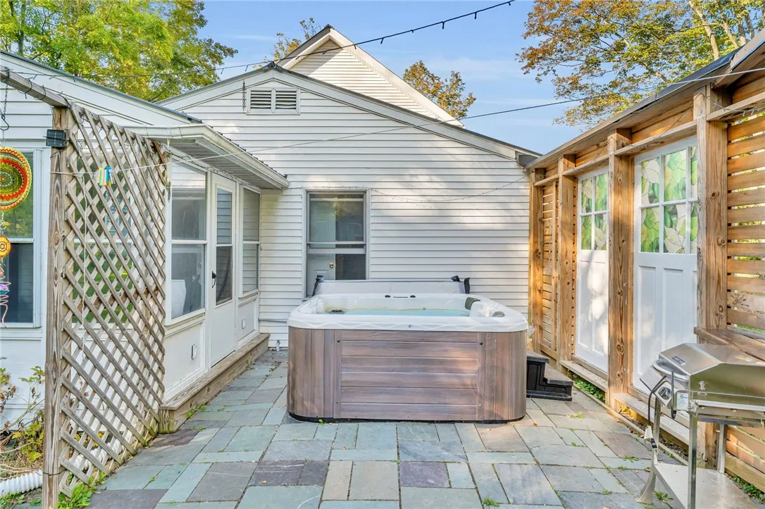 698 Mineral Springs Road, Cobleskill, New York 120, Cobleskill, New York 12043, 4 Bedrooms Bedrooms, 11 Rooms Rooms,2 BathroomsBathrooms,Residential,Closed,698 Mineral Springs Road, Cobleskill, New York 120,0,R1639144