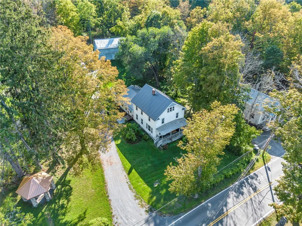 698 Mineral Springs Road, Cobleskill, New York 120, Cobleskill, New York 12043, 4 Bedrooms Bedrooms, 11 Rooms Rooms,2 BathroomsBathrooms,Residential,Closed,698 Mineral Springs Road, Cobleskill, New York 120,0,R1639144