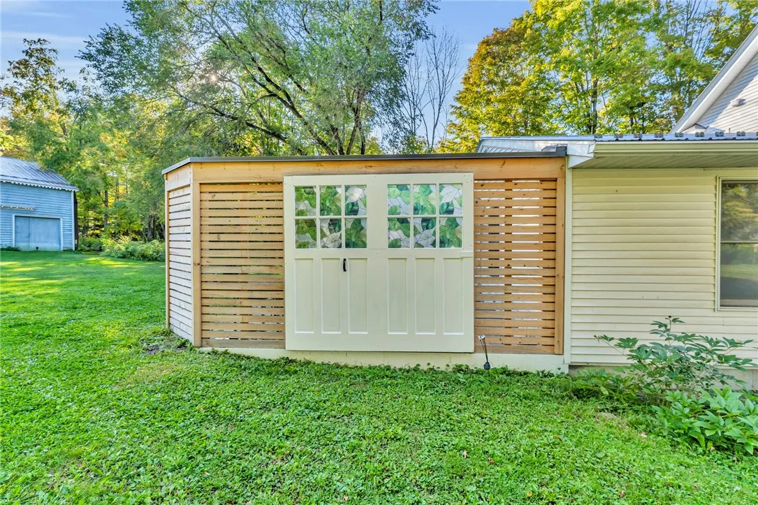 698 Mineral Springs Road, Cobleskill, New York 120, Cobleskill, New York 12043, 4 Bedrooms Bedrooms, 11 Rooms Rooms,2 BathroomsBathrooms,Residential,Closed,698 Mineral Springs Road, Cobleskill, New York 120,0,R1639144