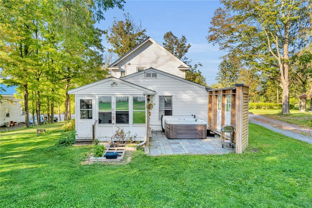 698 Mineral Springs Road, Cobleskill, New York 120, Cobleskill, New York 12043, 4 Bedrooms Bedrooms, 11 Rooms Rooms,2 BathroomsBathrooms,Residential,Closed,698 Mineral Springs Road, Cobleskill, New York 120,0,R1639144