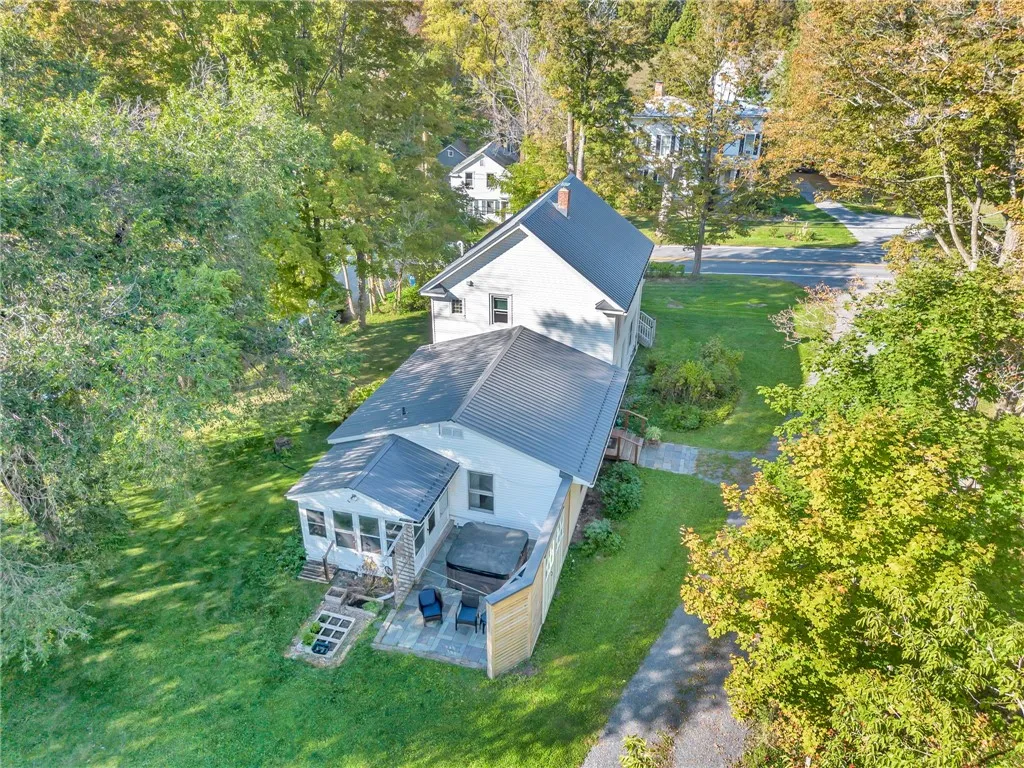 698 Mineral Springs Road, Cobleskill, New York 120, Cobleskill, New York 12043, 4 Bedrooms Bedrooms, 11 Rooms Rooms,2 BathroomsBathrooms,Residential,Closed,698 Mineral Springs Road, Cobleskill, New York 120,0,R1639144