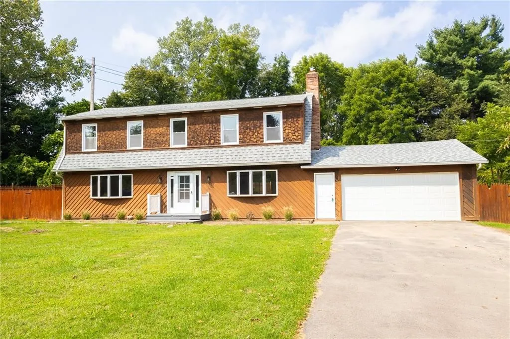 373 East Street, Pittsford, New York 14534, Pittsford, New York 14534, 5 Bedrooms Bedrooms, 9 Rooms Rooms,2 BathroomsBathrooms,Residential,Closed,373 East Street, Pittsford, New York 14534,0,R1639126