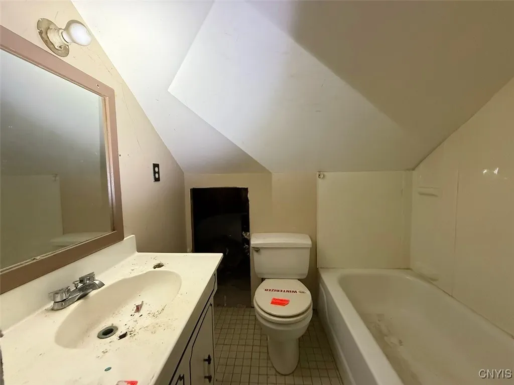 833 County Route 14, Granby, New York 13069, Granby, New York 13069, 4 Bedrooms Bedrooms, 11 Rooms Rooms,3 BathroomsBathrooms,Residential,Closed,833 County Route 14, Granby, New York 13069,0,S1638735