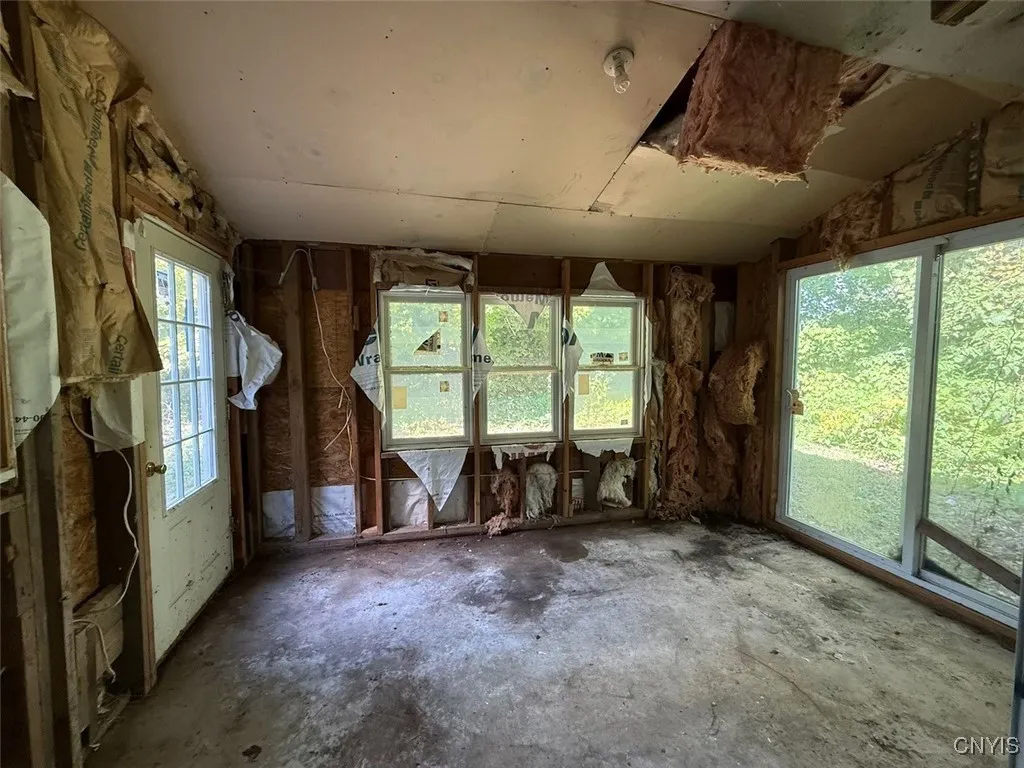 833 County Route 14, Granby, New York 13069, Granby, New York 13069, 4 Bedrooms Bedrooms, 11 Rooms Rooms,3 BathroomsBathrooms,Residential,Closed,833 County Route 14, Granby, New York 13069,0,S1638735