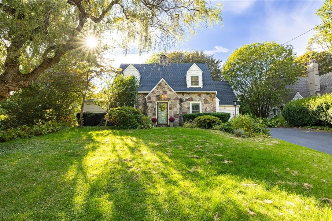 12 Westwood Drive, Perinton, New York 14445, Perinton, New York 14445, 2 Bedrooms Bedrooms, 7 Rooms Rooms,2 BathroomsBathrooms,Residential,Closed,12 Westwood Drive, Perinton, New York 14445,0,R1632006