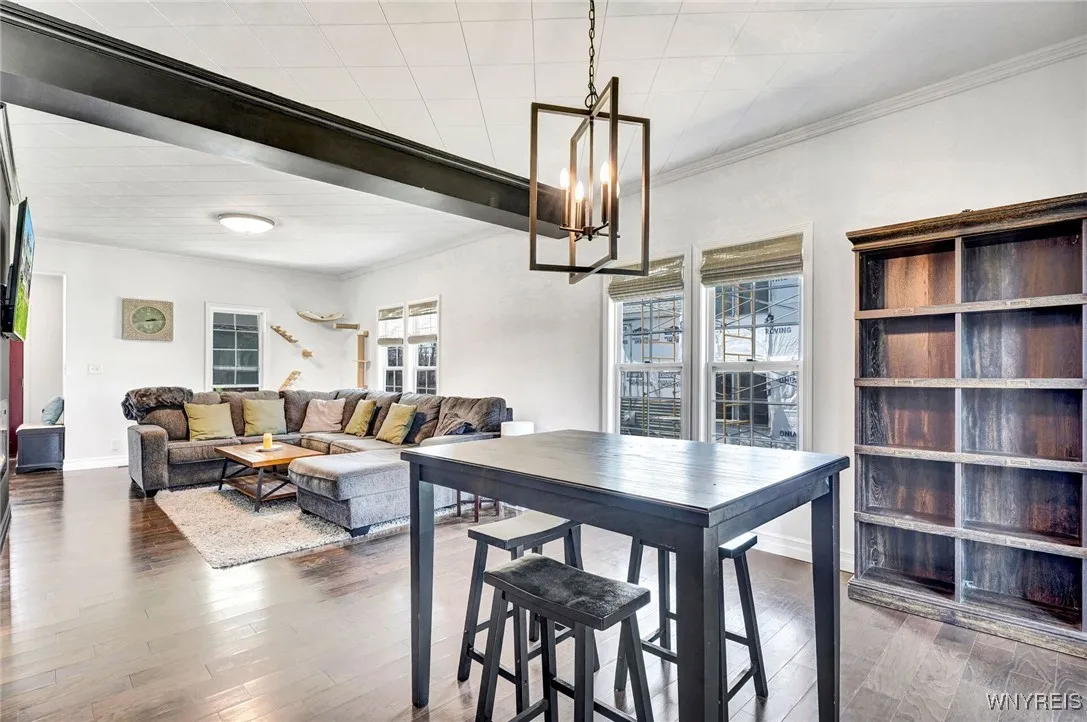2028 Lakeview Road, Hamburg, New York 14085, Hamburg, New York 14085, 3 Bedrooms Bedrooms, 7 Rooms Rooms,2 BathroomsBathrooms,Residential,For Sale,2028 Lakeview Road, Hamburg, New York 14085,0,B1639158