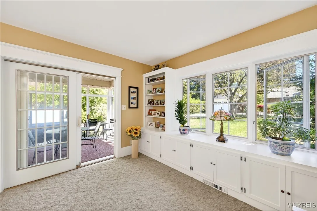 279 Beard Avenue, Buffalo, New York 14214, Buffalo, New York 14214, 3 Bedrooms Bedrooms, 12 Rooms Rooms,3 BathroomsBathrooms,Residential,For Sale,279 Beard Avenue, Buffalo, New York 14214,0,B1637923