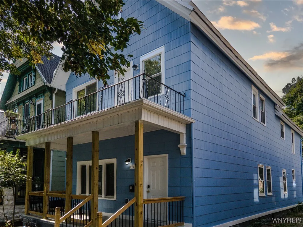 392 Fargo Avenue 2, Buffalo, New York 14213, Buffalo, New York 14213, 6 Bedrooms Bedrooms, ,2 BathroomsBathrooms,Residential,For Sale,392 Fargo Avenue 2, Buffalo, New York 14213,0,B1639167