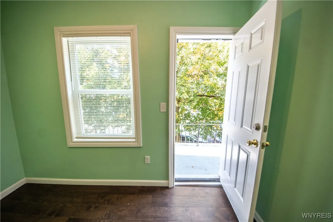 392 Fargo Avenue 2, Buffalo, New York 14213, Buffalo, New York 14213, 6 Bedrooms Bedrooms, ,2 BathroomsBathrooms,Residential,For Sale,392 Fargo Avenue 2, Buffalo, New York 14213,0,B1639167