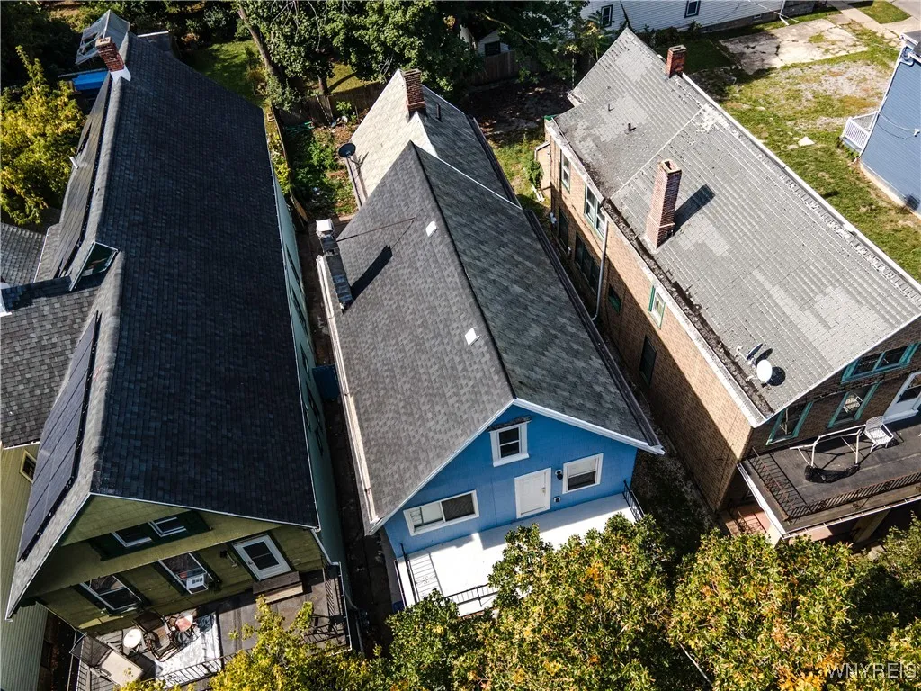 392 Fargo Avenue 2, Buffalo, New York 14213, Buffalo, New York 14213, 6 Bedrooms Bedrooms, ,2 BathroomsBathrooms,Residential,For Sale,392 Fargo Avenue 2, Buffalo, New York 14213,0,B1639167