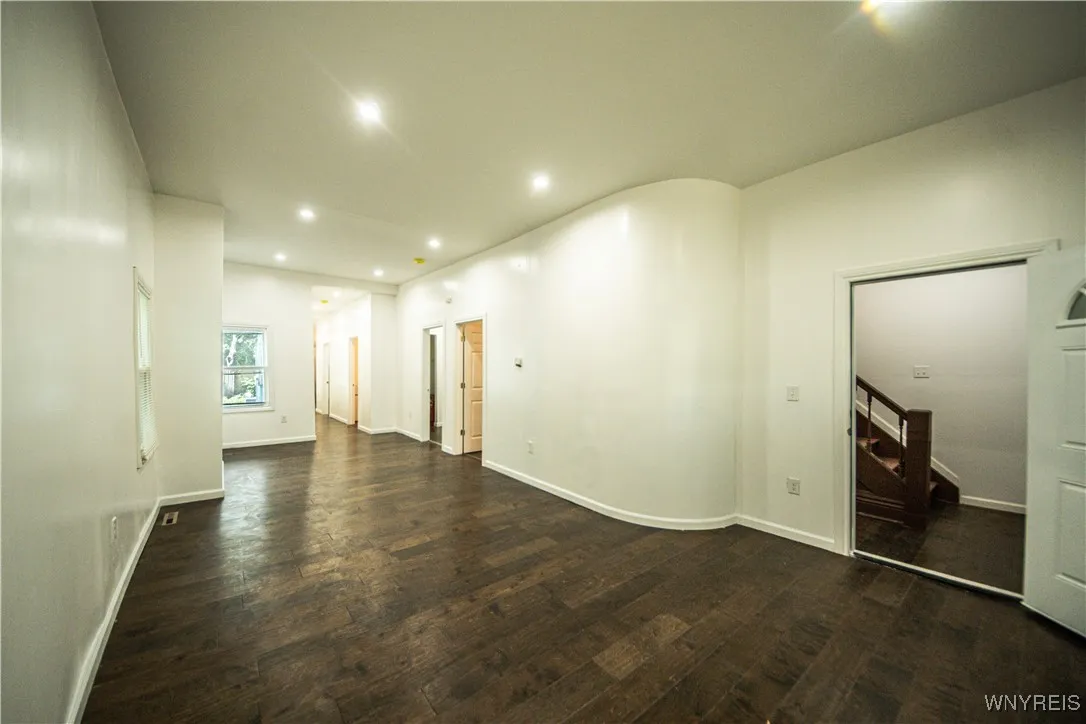 392 Fargo Avenue 2, Buffalo, New York 14213, Buffalo, New York 14213, 6 Bedrooms Bedrooms, ,2 BathroomsBathrooms,Residential,For Sale,392 Fargo Avenue 2, Buffalo, New York 14213,0,B1639167