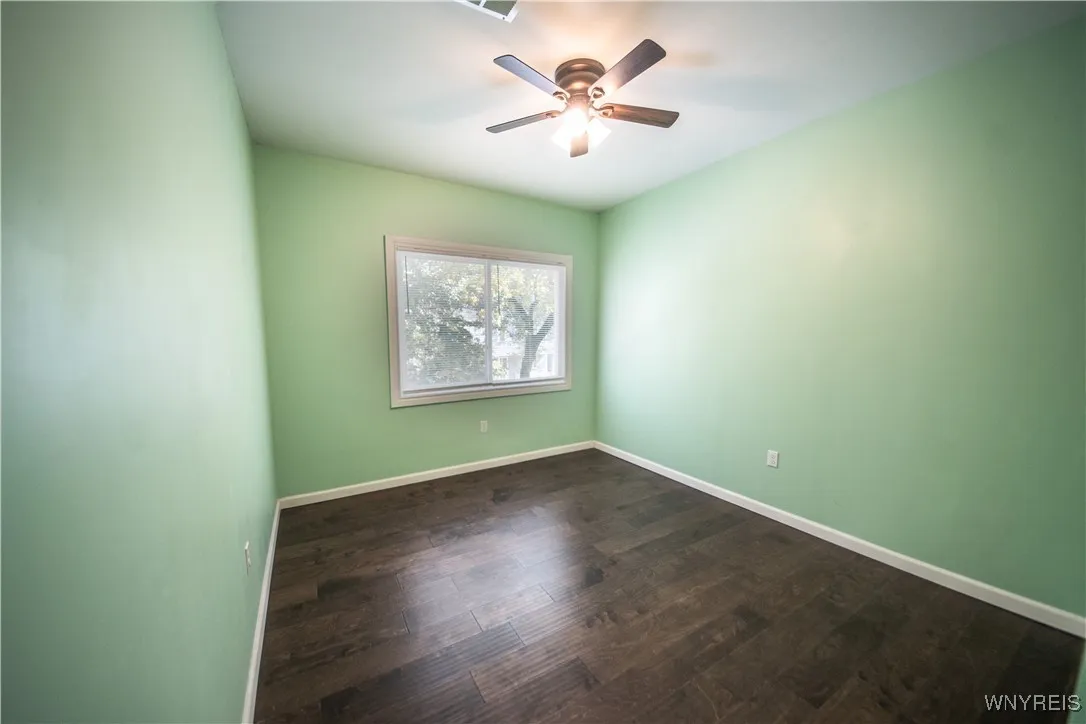 392 Fargo Avenue 2, Buffalo, New York 14213, Buffalo, New York 14213, 6 Bedrooms Bedrooms, ,2 BathroomsBathrooms,Residential,For Sale,392 Fargo Avenue 2, Buffalo, New York 14213,0,B1639167