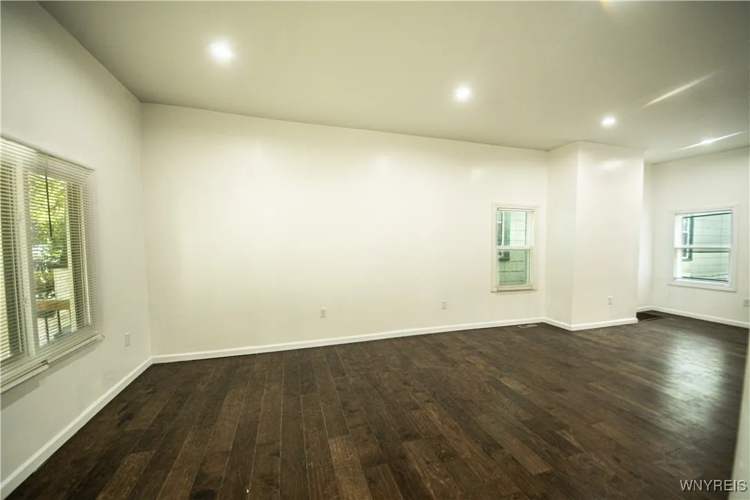 392 Fargo Avenue 2, Buffalo, New York 14213, Buffalo, New York 14213, 6 Bedrooms Bedrooms, ,2 BathroomsBathrooms,Residential,For Sale,392 Fargo Avenue 2, Buffalo, New York 14213,0,B1639167 392 Fargo Avenue 2, Buffalo, New York 14213, Buffalo, New York 14213, 6 Bedrooms Bedrooms, ,2 BathroomsBathrooms,Residential,For Sale,392 Fargo Avenue 2, Buffalo, New York 14213,0,B1639167
