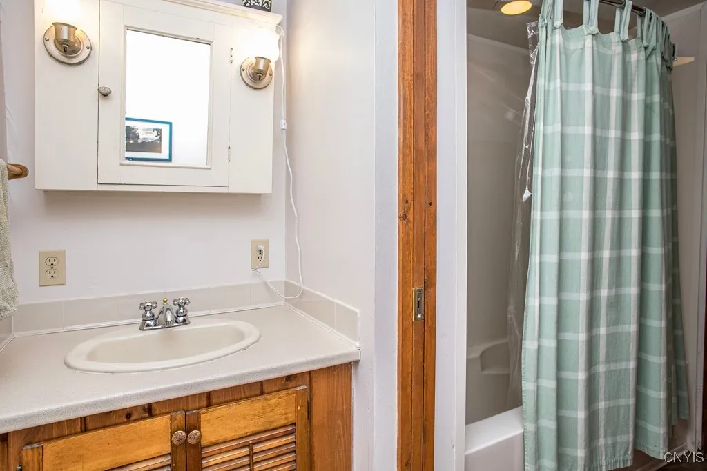 4334 Stone Bridge Road, Nelson, New York 13408, Nelson, New York 13408, 3 Bedrooms Bedrooms, 8 Rooms Rooms,2 BathroomsBathrooms,Residential,Closed,4334 Stone Bridge Road, Nelson, New York 13408,0,S1638862