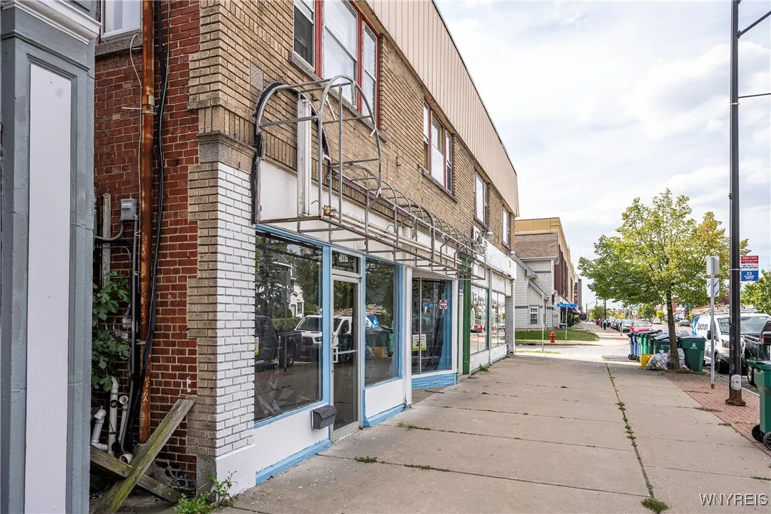 1661 Hertel Avenue, Buffalo, New York 14216, Buffalo, New York 14216, ,Commercial Sale,For Sale,1661 Hertel Avenue, Buffalo, New York 14216,0,B1638431