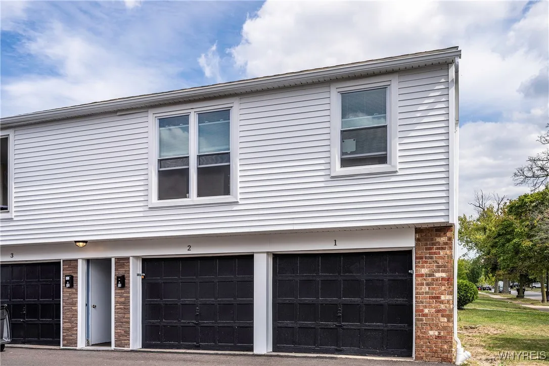 2473 Elmwood Avenue, Tonawanda, New York 14217, Tonawanda, New York 14217, 14 Bedrooms Bedrooms, ,Multi Family,For Sale,2473 Elmwood Avenue, Tonawanda, New York 14217,0,B1638433