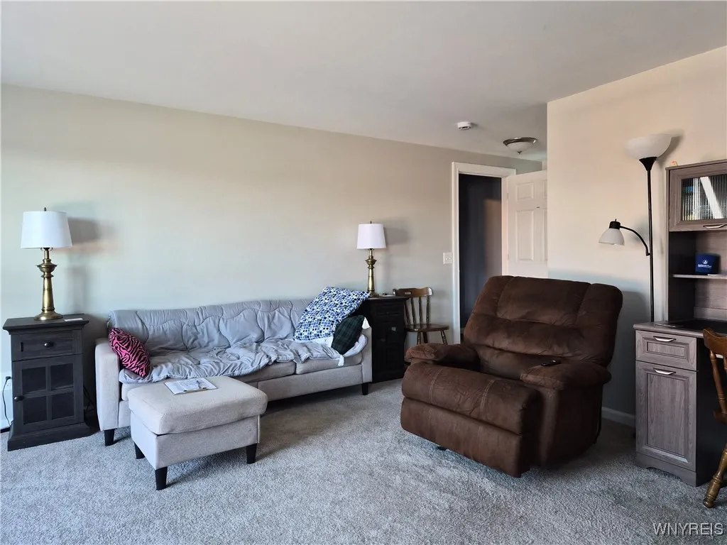 2473 Elmwood Avenue, Tonawanda, New York 14217, Tonawanda, New York 14217, 14 Bedrooms Bedrooms, ,Multi Family,For Sale,2473 Elmwood Avenue, Tonawanda, New York 14217,0,B1638433