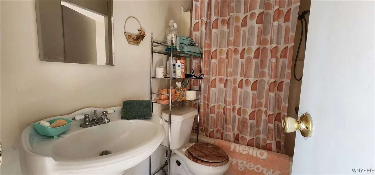 287 Fox Hunt Drive, Lockport Town, New York 14094, Lockport Town, New York 14094, 2 Bedrooms Bedrooms, 4 Rooms Rooms,2 BathroomsBathrooms,Residential,For Sale,287 Fox Hunt Drive, Lockport Town, New York 14094,0,B1639119