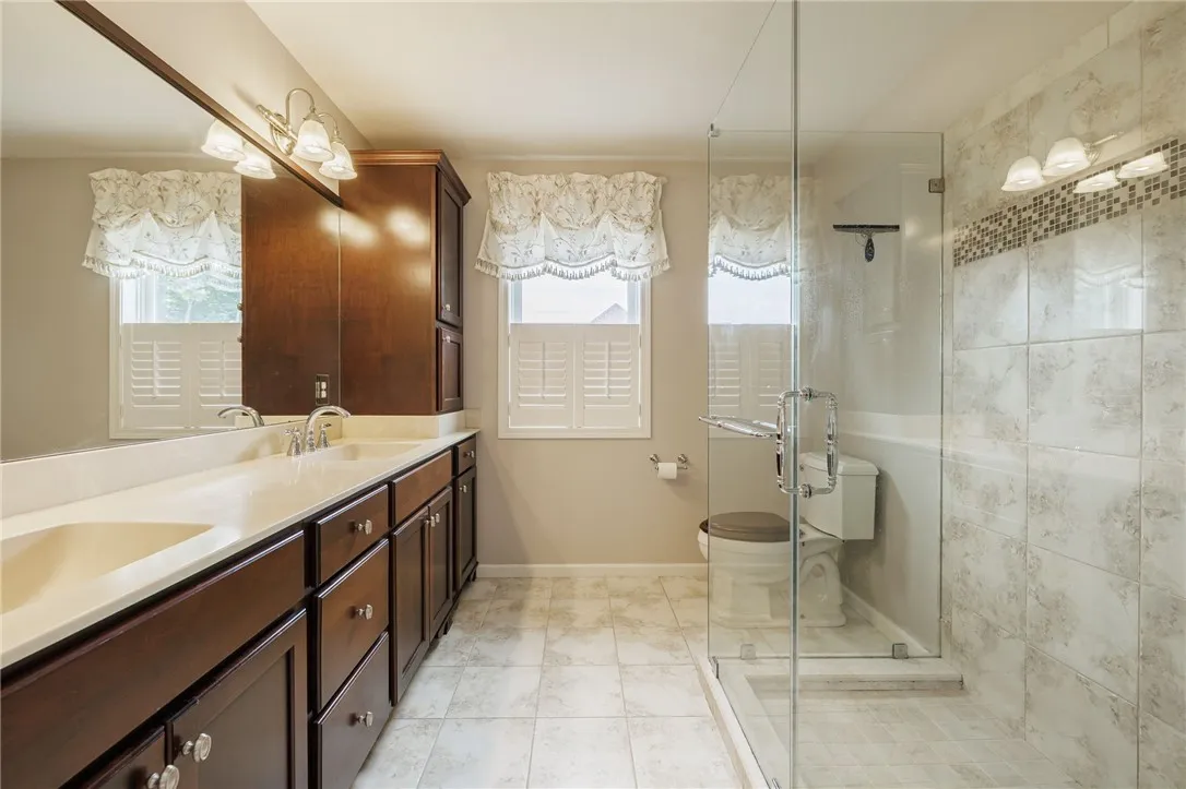 255 Gallant Fox Lane, Webster, New York 14580, Webster, New York 14580, 5 Bedrooms Bedrooms, 15 Rooms Rooms,3 BathroomsBathrooms,Residential,Closed,255 Gallant Fox Lane, Webster, New York 14580,0,R1633666