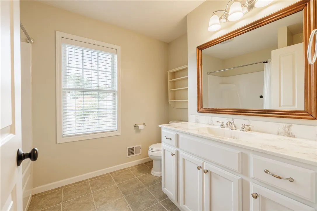 255 Gallant Fox Lane, Webster, New York 14580, Webster, New York 14580, 5 Bedrooms Bedrooms, 15 Rooms Rooms,3 BathroomsBathrooms,Residential,Closed,255 Gallant Fox Lane, Webster, New York 14580,0,R1633666