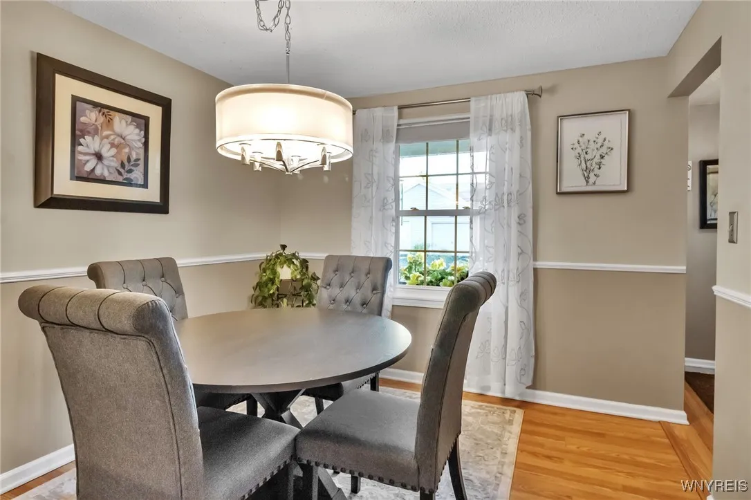 110 Stepping Stone Lane, Orchard Park, New York 14, Orchard Park, New York 14127, 2 Bedrooms Bedrooms, 8 Rooms Rooms,1 BathroomBathrooms,Residential,For Sale,110 Stepping Stone Lane, Orchard Park, New York 14,0,B1639236