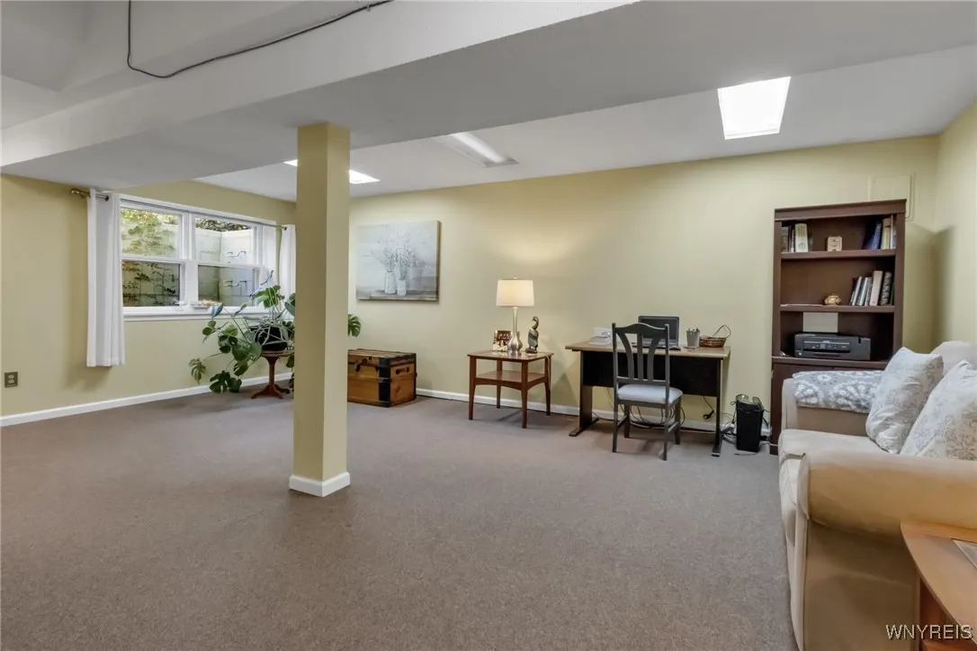 110 Stepping Stone Lane, Orchard Park, New York 14, Orchard Park, New York 14127, 2 Bedrooms Bedrooms, 8 Rooms Rooms,1 BathroomBathrooms,Residential,For Sale,110 Stepping Stone Lane, Orchard Park, New York 14,0,B1639236