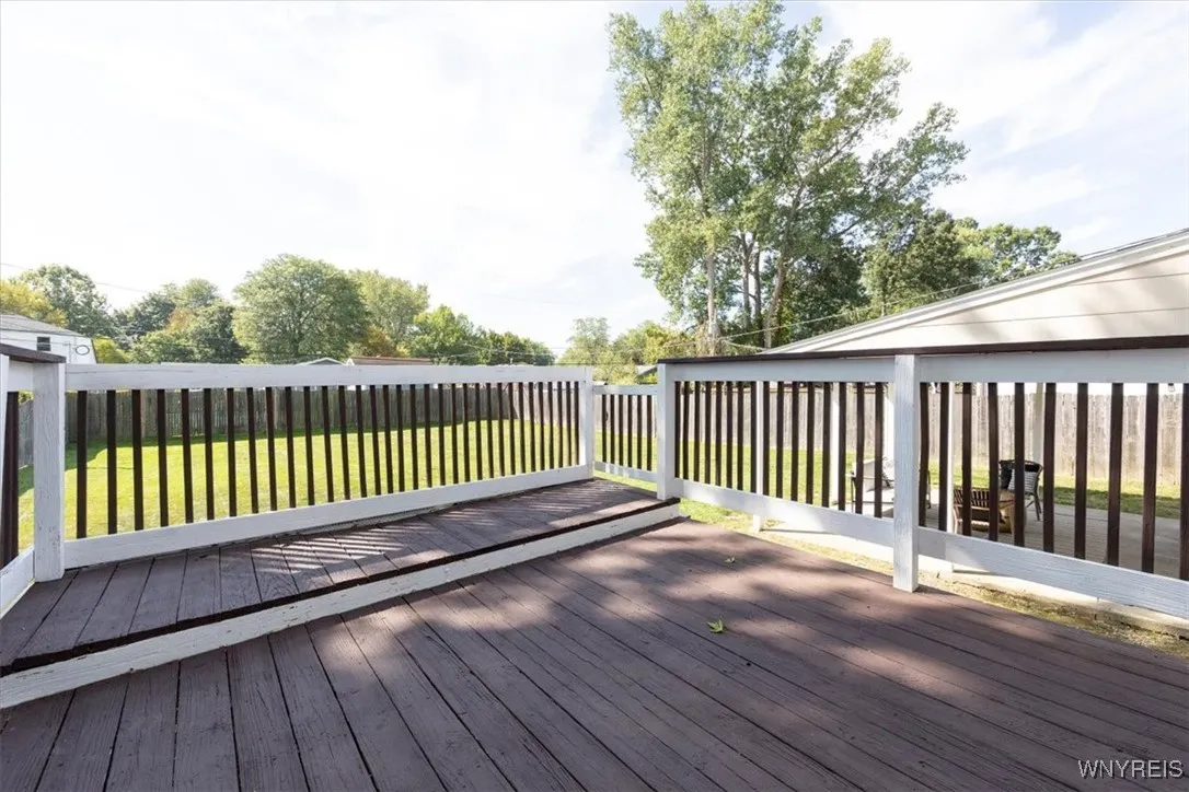 39 Brittany Drive, Amherst, New York 14228, Amherst, New York 14228, 3 Bedrooms Bedrooms, 5 Rooms Rooms,1 BathroomBathrooms,Residential,For Sale,39 Brittany Drive, Amherst, New York 14228,0,B1639028