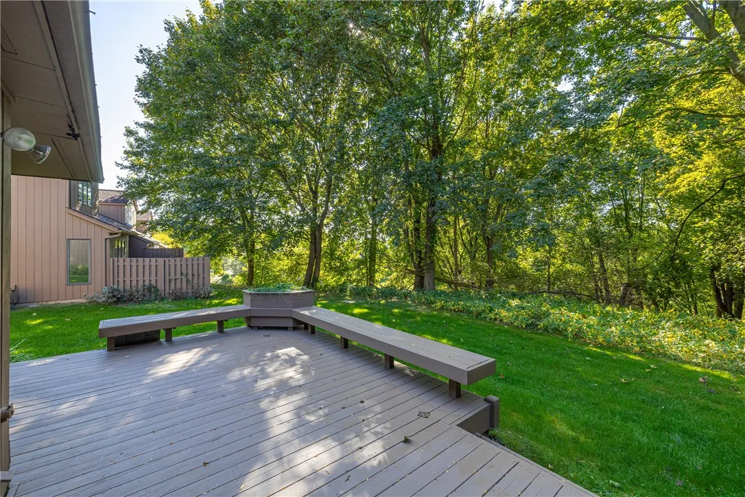 7 Sky Ridge Drive, Penfield, New York 14625, Penfield, New York 14625, 2 Bedrooms Bedrooms, 5 Rooms Rooms,2 BathroomsBathrooms,Residential,Closed,7 Sky Ridge Drive, Penfield, New York 14625,0,R1639233