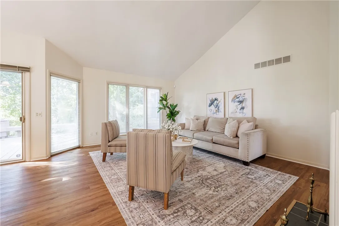 7 Sky Ridge Drive, Penfield, New York 14625, Penfield, New York 14625, 2 Bedrooms Bedrooms, 5 Rooms Rooms,2 BathroomsBathrooms,Residential,Closed,7 Sky Ridge Drive, Penfield, New York 14625,0,R1639233