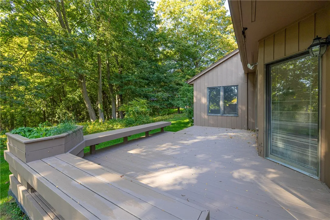 7 Sky Ridge Drive, Penfield, New York 14625, Penfield, New York 14625, 2 Bedrooms Bedrooms, 5 Rooms Rooms,2 BathroomsBathrooms,Residential,Closed,7 Sky Ridge Drive, Penfield, New York 14625,0,R1639233