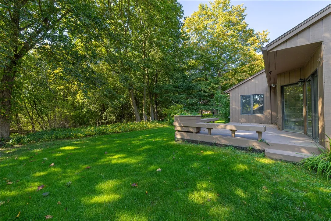 7 Sky Ridge Drive, Penfield, New York 14625, Penfield, New York 14625, 2 Bedrooms Bedrooms, 5 Rooms Rooms,2 BathroomsBathrooms,Residential,Closed,7 Sky Ridge Drive, Penfield, New York 14625,0,R1639233