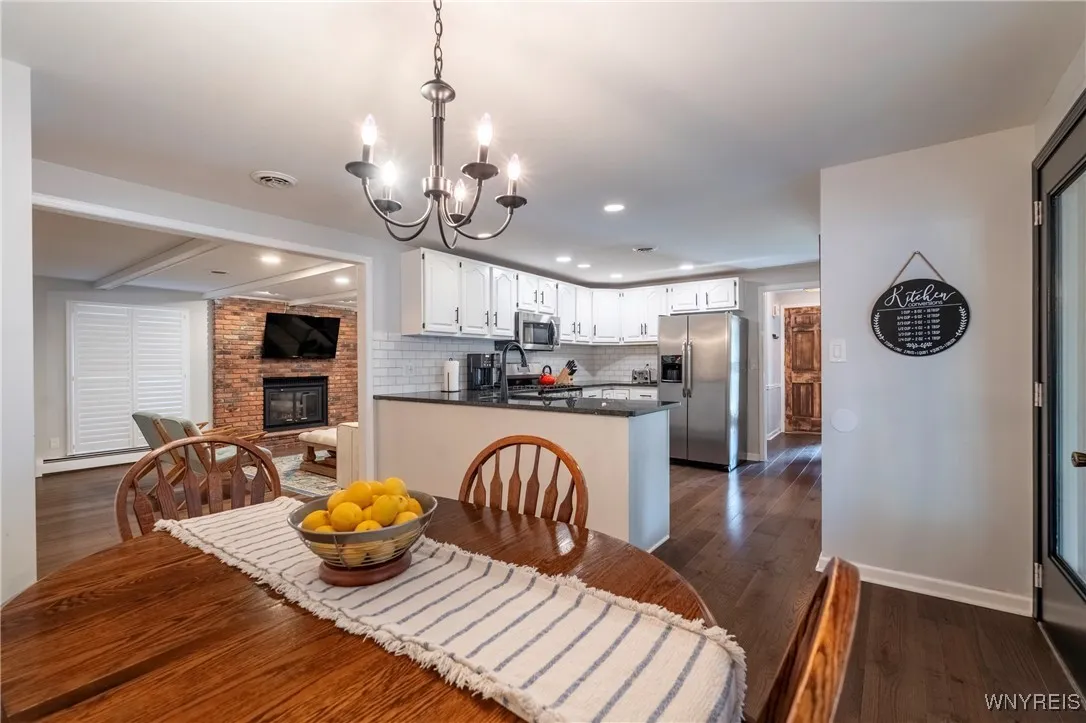 293 Bramblewood Lane, Amherst, New York 14051, Amherst, New York 14051, 2 Bedrooms Bedrooms, 5 Rooms Rooms,2 BathroomsBathrooms,Residential,Closed,293 Bramblewood Lane, Amherst, New York 14051,0,B1639039