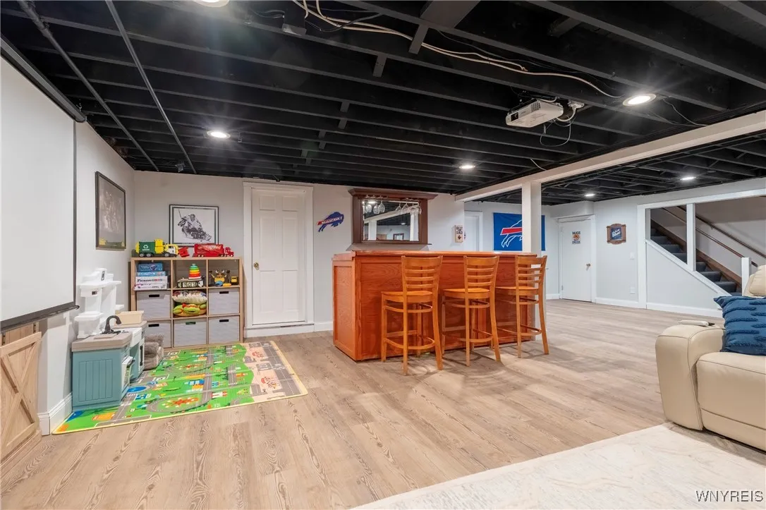 293 Bramblewood Lane, Amherst, New York 14051, Amherst, New York 14051, 2 Bedrooms Bedrooms, 5 Rooms Rooms,2 BathroomsBathrooms,Residential,Closed,293 Bramblewood Lane, Amherst, New York 14051,0,B1639039