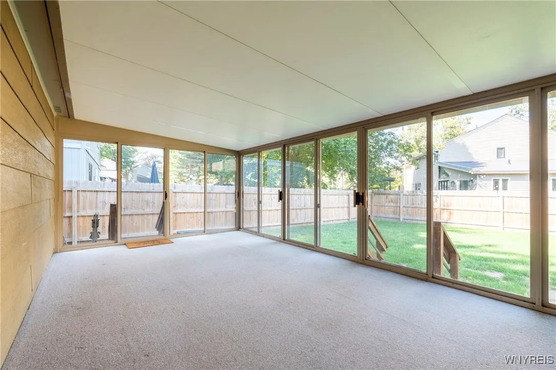 293 Bramblewood Lane, Amherst, New York 14051, Amherst, New York 14051, 2 Bedrooms Bedrooms, 5 Rooms Rooms,2 BathroomsBathrooms,Residential,Closed,293 Bramblewood Lane, Amherst, New York 14051,0,B1639039