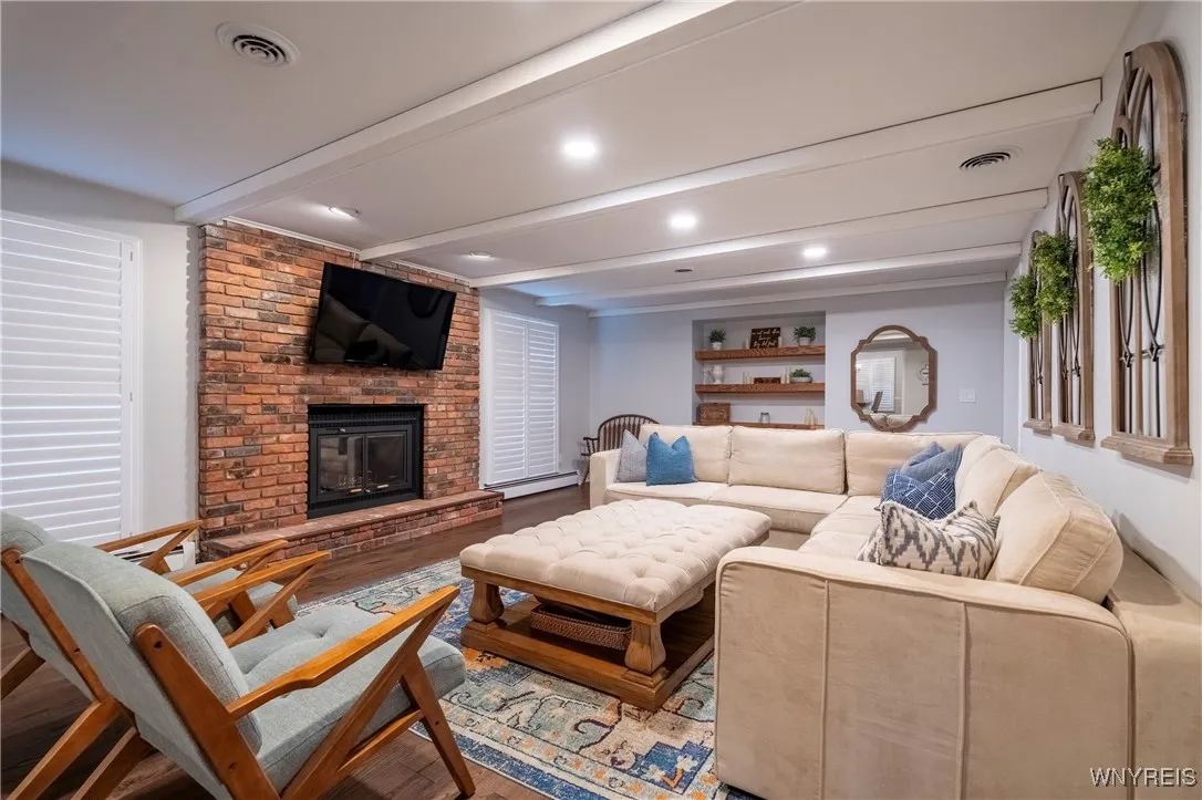 293 Bramblewood Lane, Amherst, New York 14051, Amherst, New York 14051, 2 Bedrooms Bedrooms, 5 Rooms Rooms,2 BathroomsBathrooms,Residential,Closed,293 Bramblewood Lane, Amherst, New York 14051,0,B1639039