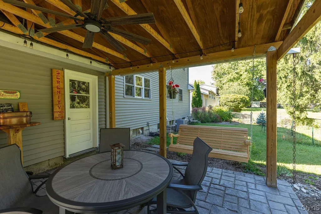 119 Suffolk Road, Camillus, New York 13219, Camillus, New York 13219, 3 Bedrooms Bedrooms, 7 Rooms Rooms,2 BathroomsBathrooms,Residential,Closed,119 Suffolk Road, Camillus, New York 13219,0,S1639118