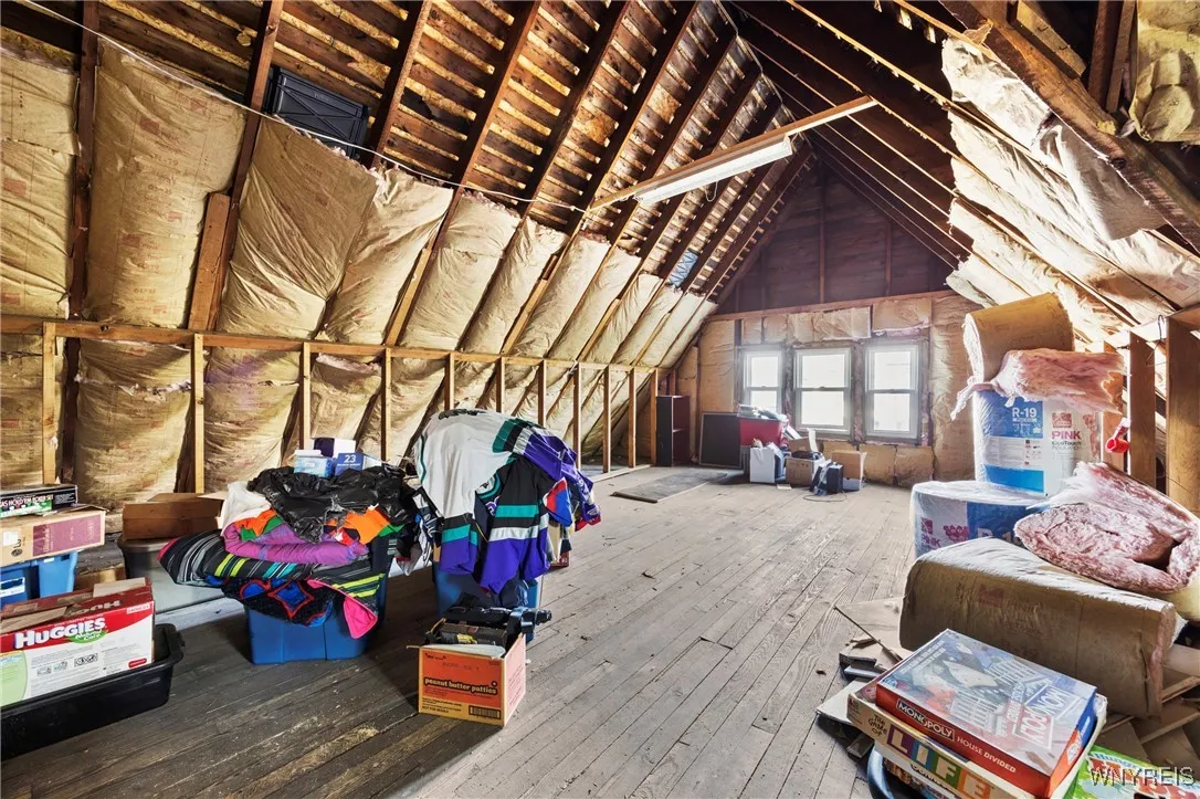 18 Sage Avenue, Buffalo, New York 14210, Buffalo, New York 14210, 6 Bedrooms Bedrooms, ,2 BathroomsBathrooms,Residential,For Sale,18 Sage Avenue, Buffalo, New York 14210,0,B1638579