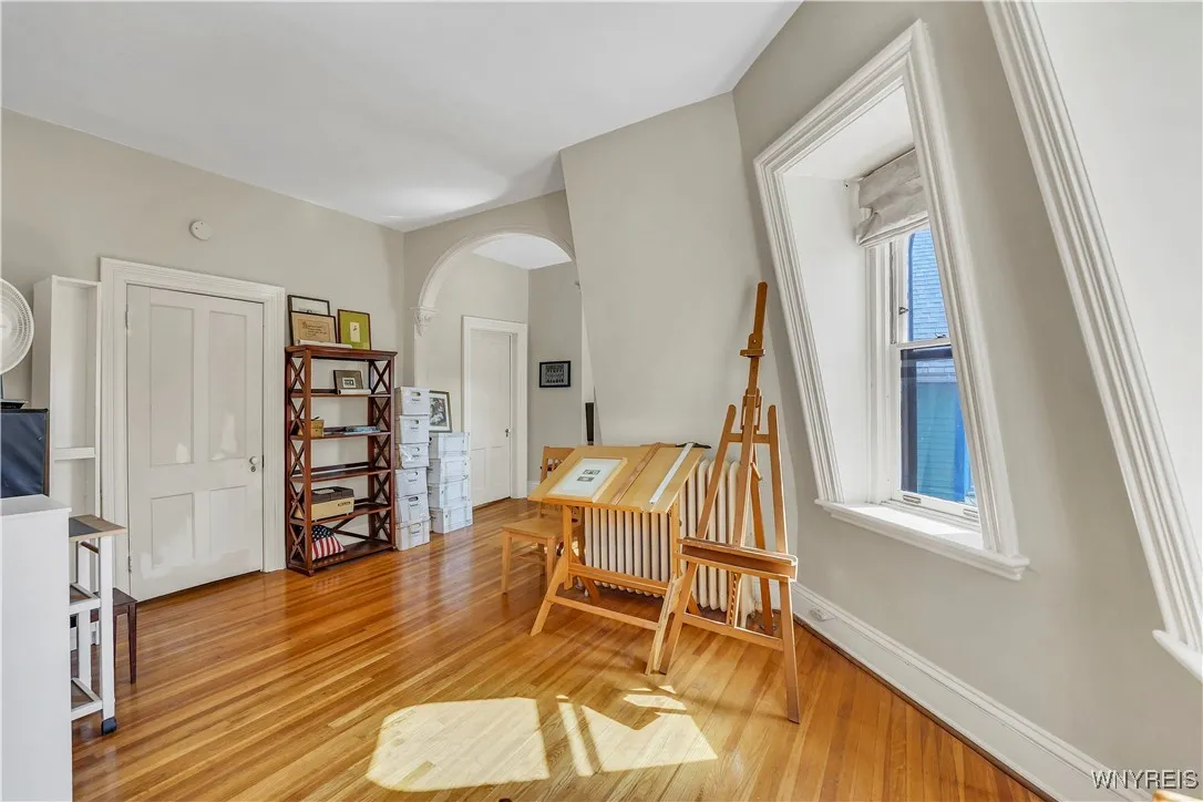 171 Bryant Street, Buffalo, New York 14222, Buffalo, New York 14222, 4 Bedrooms Bedrooms, 10 Rooms Rooms,2 BathroomsBathrooms,Residential,For Sale,171 Bryant Street, Buffalo, New York 14222,0,B1638888
