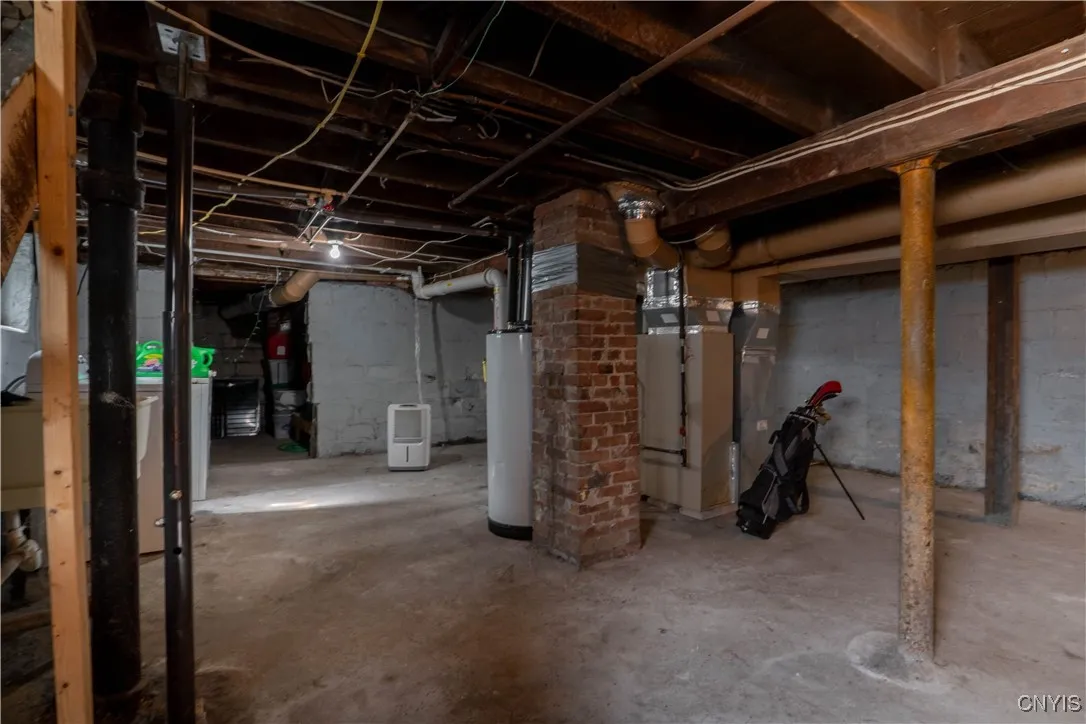 108 Wells Place, Utica, New York 13502, Utica, New York 13502, 2 Bedrooms Bedrooms, 8 Rooms Rooms,1 BathroomBathrooms,Residential,For Sale,108 Wells Place, Utica, New York 13502,0,S1639314