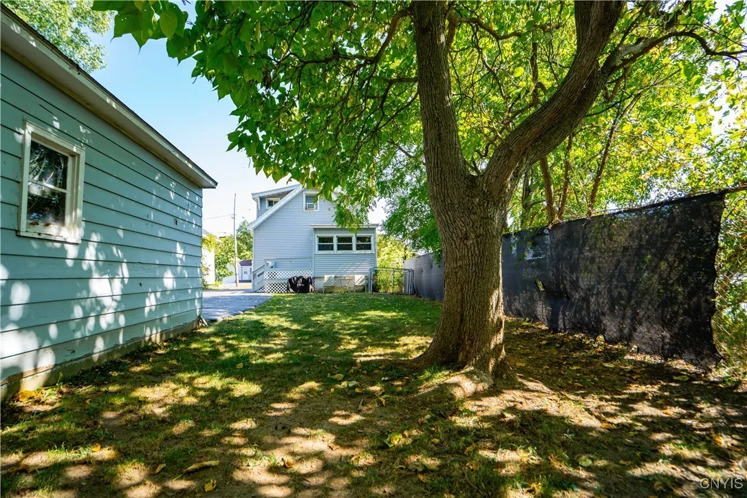 108 Wells Place, Utica, New York 13502, Utica, New York 13502, 2 Bedrooms Bedrooms, 8 Rooms Rooms,1 BathroomBathrooms,Residential,For Sale,108 Wells Place, Utica, New York 13502,0,S1639314