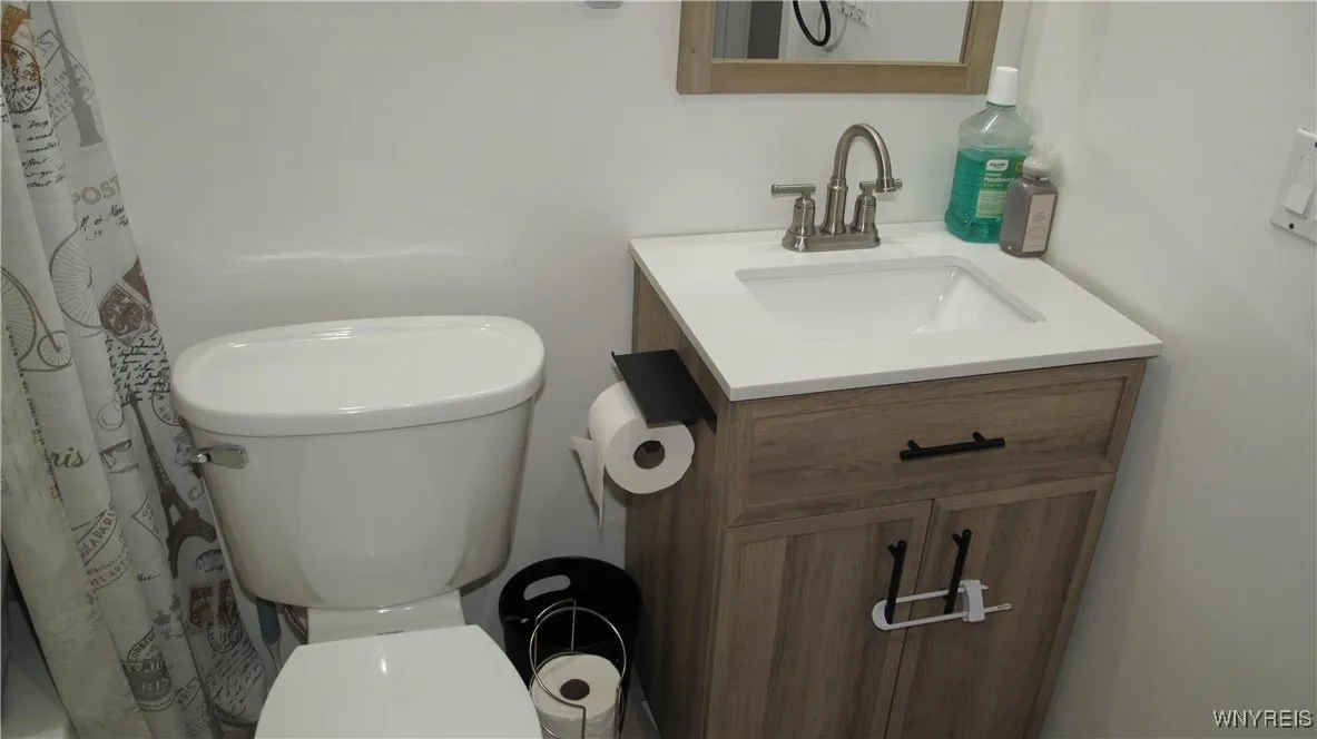 324 Ideal Street, Buffalo, New York 14206, Buffalo, New York 14206, 4 Bedrooms Bedrooms, 7 Rooms Rooms,2 BathroomsBathrooms,Residential,Closed,324 Ideal Street, Buffalo, New York 14206,0,B1638996