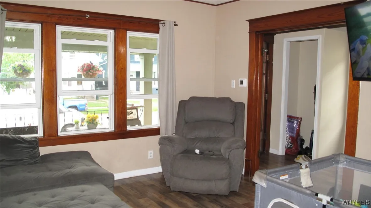 324 Ideal Street, Buffalo, New York 14206, Buffalo, New York 14206, 4 Bedrooms Bedrooms, 7 Rooms Rooms,2 BathroomsBathrooms,Residential,Closed,324 Ideal Street, Buffalo, New York 14206,0,B1638996