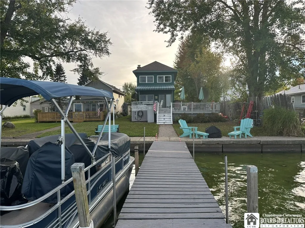 2340 West Lake Road, Busti, New York 14710, Busti, New York 14710, 3 Bedrooms Bedrooms, 9 Rooms Rooms,2 BathroomsBathrooms,Residential,For Sale,2340 West Lake Road, Busti, New York 14710,0,R1639220