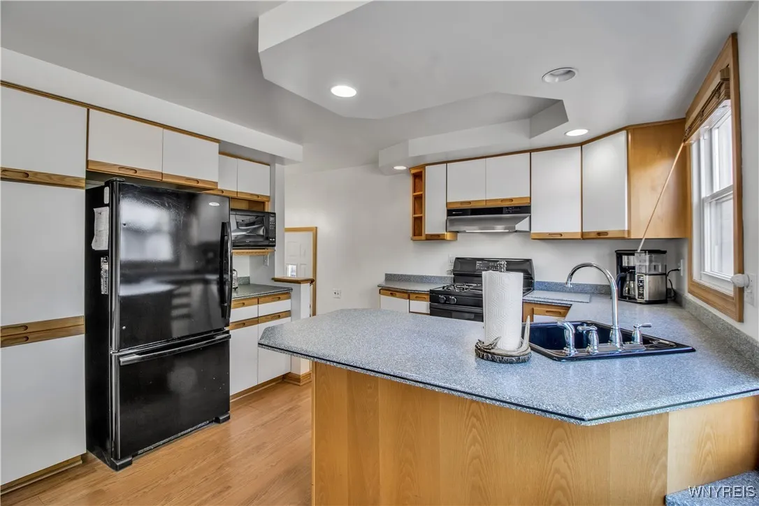 215 Utica Street, Tonawanda, New York 14150, Tonawanda, New York 14150, 4 Bedrooms Bedrooms, 6 Rooms Rooms,1 BathroomBathrooms,Residential,Closed,215 Utica Street, Tonawanda, New York 14150,0,B1638845