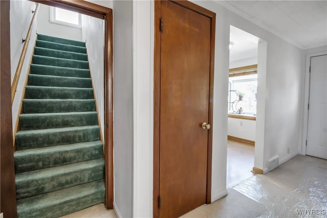 215 Utica Street, Tonawanda, New York 14150, Tonawanda, New York 14150, 4 Bedrooms Bedrooms, 6 Rooms Rooms,1 BathroomBathrooms,Residential,Closed,215 Utica Street, Tonawanda, New York 14150,0,B1638845