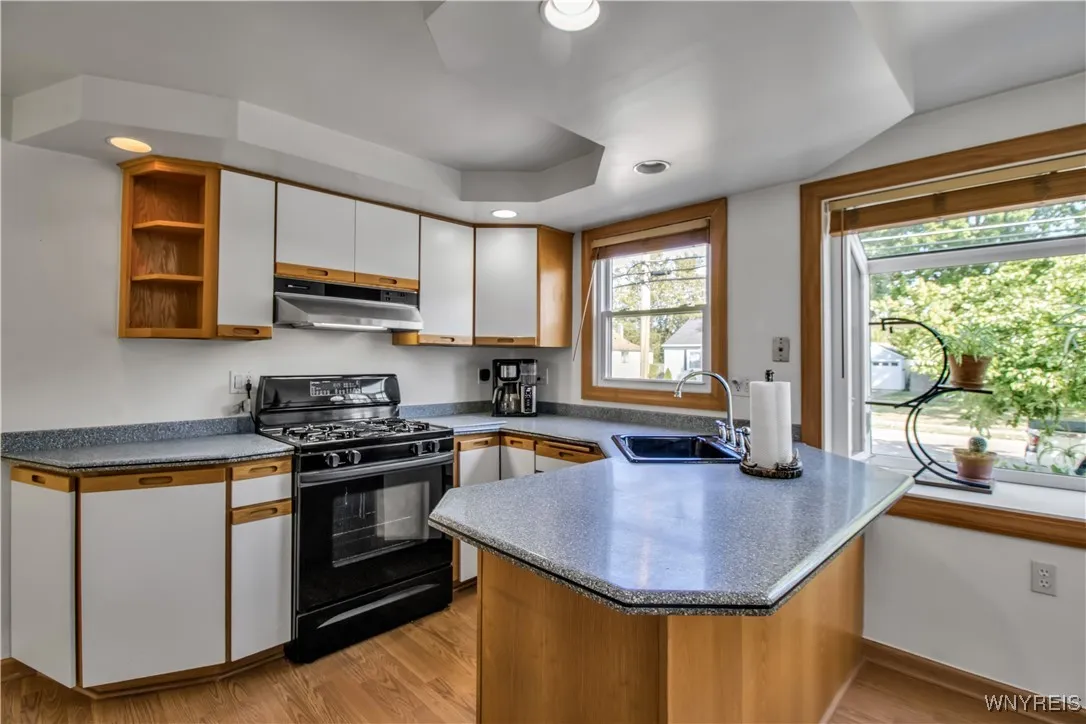 215 Utica Street, Tonawanda, New York 14150, Tonawanda, New York 14150, 4 Bedrooms Bedrooms, 6 Rooms Rooms,1 BathroomBathrooms,Residential,Closed,215 Utica Street, Tonawanda, New York 14150,0,B1638845