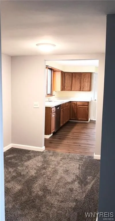 3633 Dartmouth Street, Hamburg, New York 14075, Hamburg, New York 14075, 3 Bedrooms Bedrooms, 6 Rooms Rooms,1 BathroomBathrooms,Residential,For Sale,3633 Dartmouth Street, Hamburg, New York 14075,0,B1639348