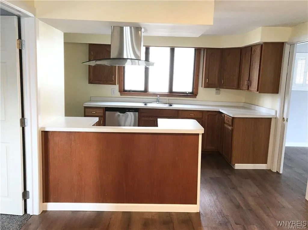 3633 Dartmouth Street, Hamburg, New York 14075, Hamburg, New York 14075, 3 Bedrooms Bedrooms, 6 Rooms Rooms,1 BathroomBathrooms,Residential,For Sale,3633 Dartmouth Street, Hamburg, New York 14075,0,B1639348